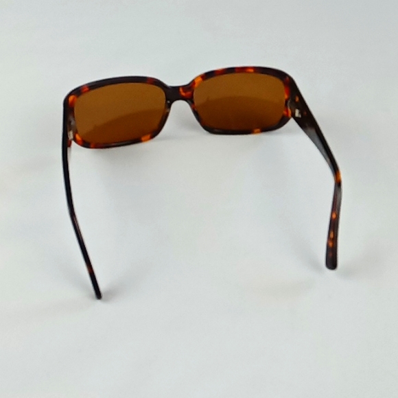 Veer Womens Sunglasses. - Picture 10 of 12